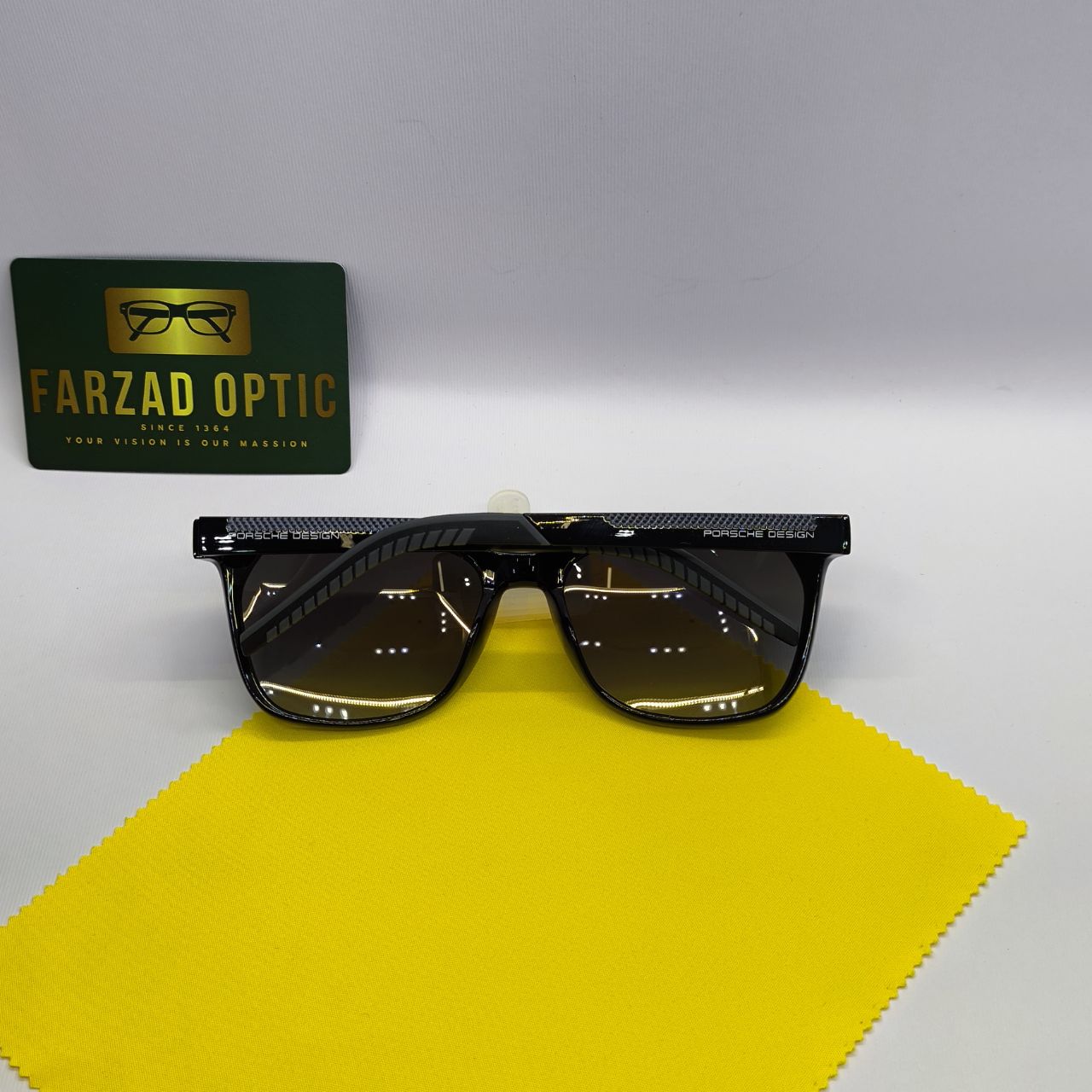 عینک آفتابی پورش Porsche Design مدل 8665 | پلاریزه Polarized UV400 | کائوچوTR90