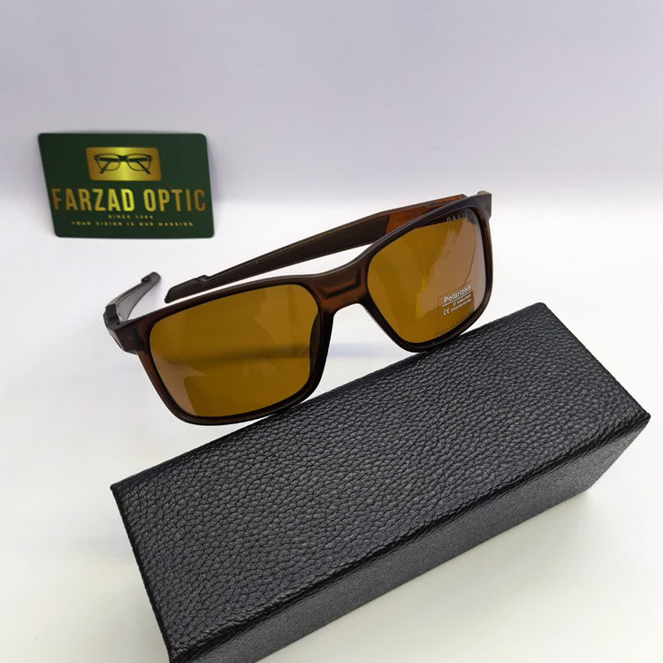 عینک آفتابی اسپرت ورزشی اکلی Oakley مدل 25673 بیس دار UV400
